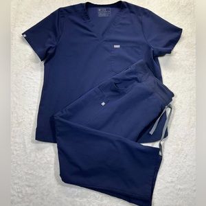 COPY - FIGS NAVY BLUE SCRUB SET